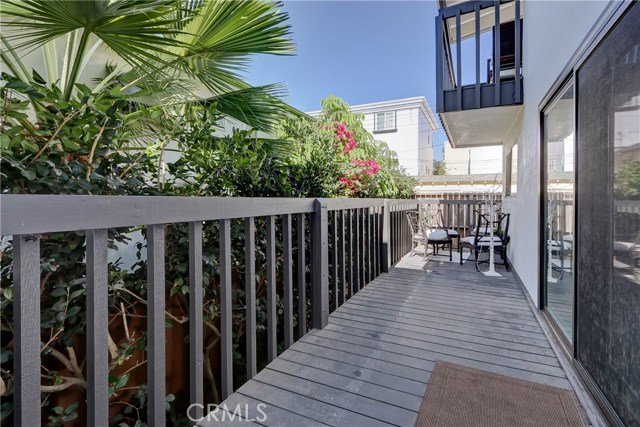 This is the entry to the downstairs one bedroom - one bath.  Currently being used as a duplex this is truly a single family home easily returned to that configuration.