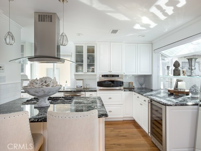 410 31st Street, Manhattan Beach, California 90266, 3 Bedrooms Bedrooms, ,2 BathroomsBathrooms,Residential,Sold,31st,SB20024556