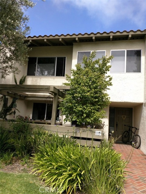 15 Sycamore Lane, Rolling Hills Estates, California 90274, 3 Bedrooms Bedrooms, ,3 BathroomsBathrooms,Residential,Sold,Sycamore,PW18149778