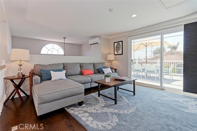 2307 Felton Lane, Redondo Beach, California 90278, 3 Bedrooms Bedrooms, ,2 BathroomsBathrooms,Residential,Sold,Felton,SB17159380