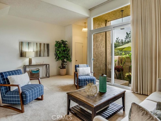 209 Valley Drive, Hermosa Beach, California 90254, 2 Bedrooms Bedrooms, ,2 BathroomsBathrooms,Residential,Sold,Valley,SB19112265