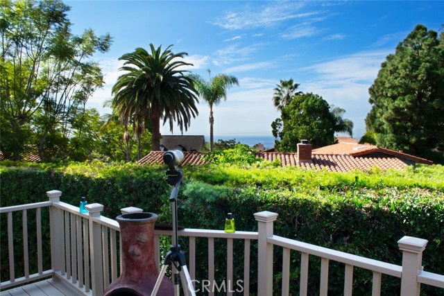 1041 Via Palestra, Palos Verdes Estates, California 90274, 3 Bedrooms Bedrooms, ,3 BathroomsBathrooms,Residential,Sold,Via Palestra,SB19000118