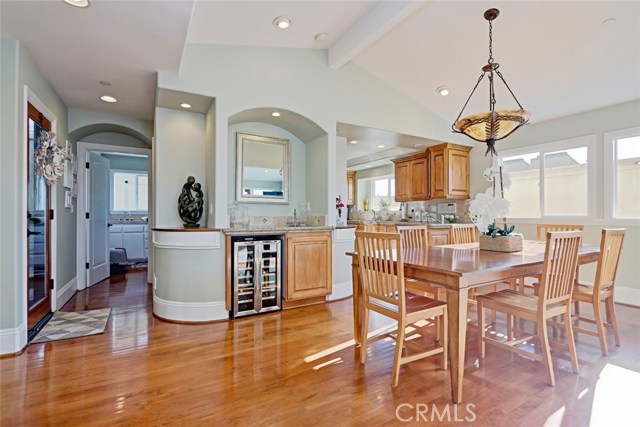 317 Anita Street, Redondo Beach, California 90278, 4 Bedrooms Bedrooms, ,3 BathroomsBathrooms,Residential,Sold,Anita,SB18047449