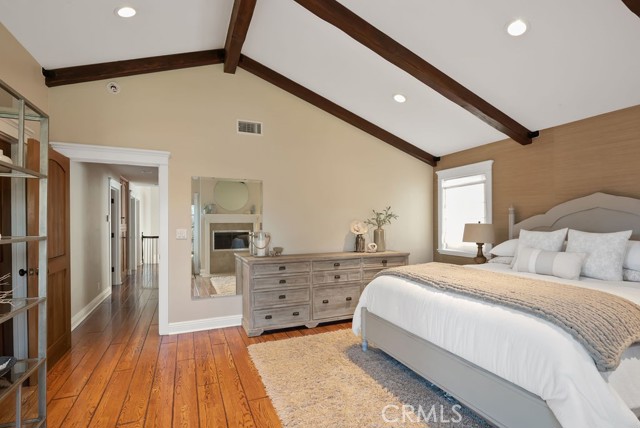 1724 Walnut Avenue, Manhattan Beach, California 90266, 4 Bedrooms Bedrooms, ,3 BathroomsBathrooms,Residential,Sold,Walnut,SB21065266