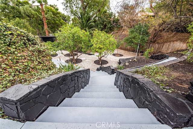 2 Gaucho Drive, Rolling Hills Estates, California 90274, 4 Bedrooms Bedrooms, ,2 BathroomsBathrooms,Residential,Sold,Gaucho,SB21008420