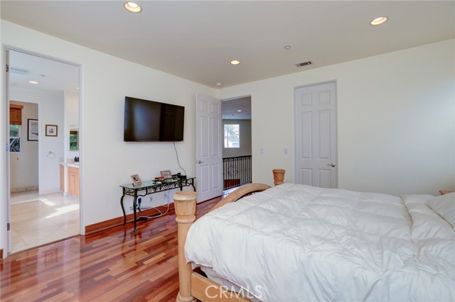 1303 Rindge Lane, Redondo Beach, California 90278, 4 Bedrooms Bedrooms, ,3 BathroomsBathrooms,Residential,Sold,Rindge,SB21073831