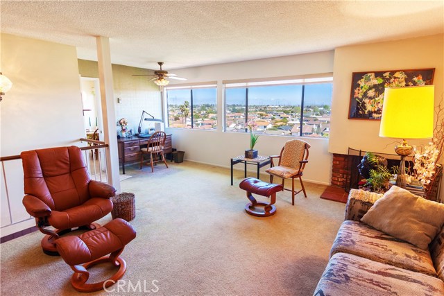 428 Prospect Avenue, Redondo Beach, California 90277, 4 Bedrooms Bedrooms, ,3 BathroomsBathrooms,Residential,Sold,Prospect,SB17070260