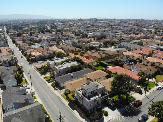 2122 Harriman Lane, Redondo Beach, California 90278, 3 Bedrooms Bedrooms, ,1 BathroomBathrooms,Residential,Sold,Harriman,SB21082053