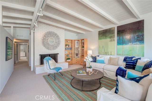 736 13th, Manhattan Beach, California 90266, 4 Bedrooms Bedrooms, ,3 BathroomsBathrooms,Residential,Sold,13th,SB19074833