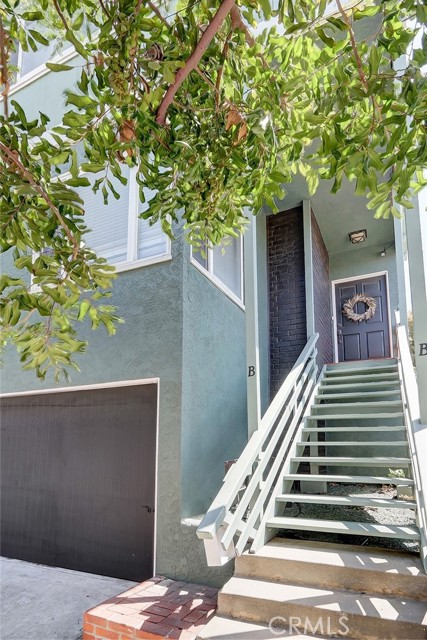 978 5th Street, Hermosa Beach, California 90254, ,Residential Income,Sold,5th,SB21084291