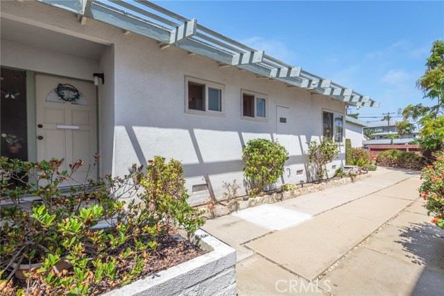 705 Paulina Avenue, Redondo Beach, California 90277, 3 Bedrooms Bedrooms, ,2 BathroomsBathrooms,Residential,Sold,Paulina,SB17205308