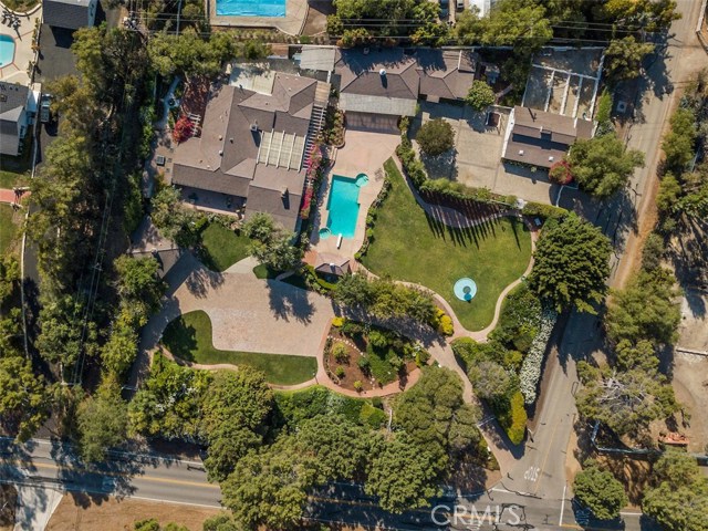 9 Portuguese Bend Road, Rolling Hills, California 90274, 6 Bedrooms Bedrooms, ,7 BathroomsBathrooms,Residential,Sold,Portuguese Bend,PV18171308