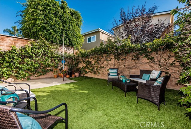 1706 Van Horne Lane, Redondo Beach, California 90278, 4 Bedrooms Bedrooms, ,2 BathroomsBathrooms,Residential,Sold,Van Horne,SB18252340