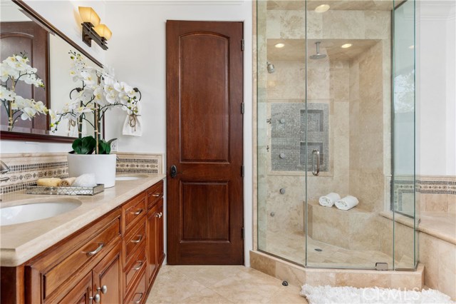 2312 Poinsettia Avenue, Manhattan Beach, California 90266, 5 Bedrooms Bedrooms, ,5 BathroomsBathrooms,Residential,Sold,Poinsettia,SB20236689