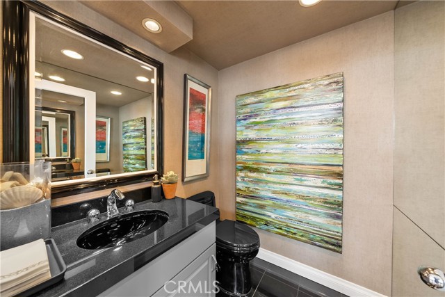712 Highland Avenue, Manhattan Beach, California 90266, 3 Bedrooms Bedrooms, ,4 BathroomsBathrooms,Residential,Sold,Highland,SB21087613