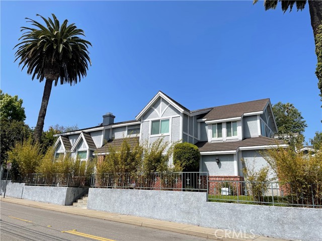 1658 3rd Street, Manhattan Beach, California 90266, 4 Bedrooms Bedrooms, ,2 BathroomsBathrooms,Residential,Sold,3rd,SB21093418