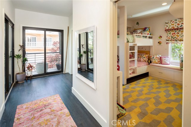 428 32nd Street, Manhattan Beach, California 90266, 4 Bedrooms Bedrooms, ,3 BathroomsBathrooms,Residential,Sold,32nd,SB20046749