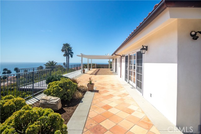 7310 Via Marie Celeste, Rancho Palos Verdes, California 90275, 5 Bedrooms Bedrooms, ,1 BathroomBathrooms,Residential,Sold,Via Marie Celeste,PV21057517