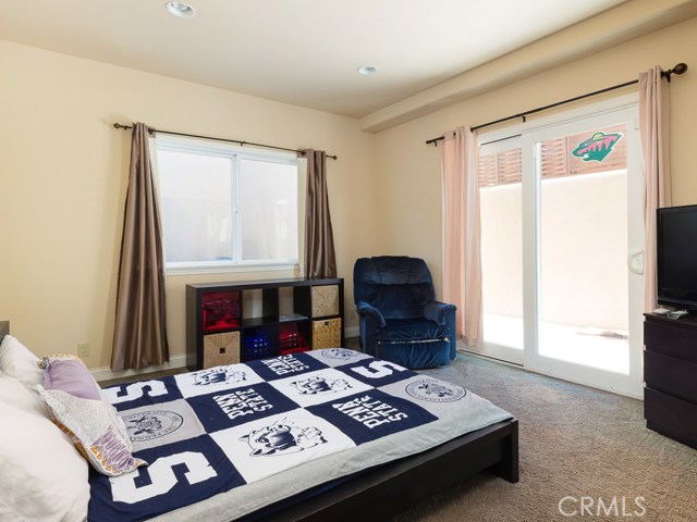 1758 Ford Avenue, Redondo Beach, California 90278, 3 Bedrooms Bedrooms, ,2 BathroomsBathrooms,Residential,Sold,Ford,SB20206096
