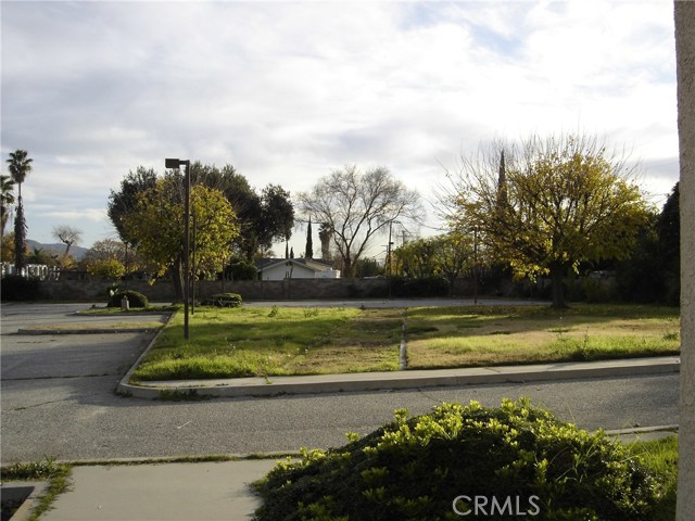 8th, 92411, ,Commercial,For Sale,8th,EV20129321