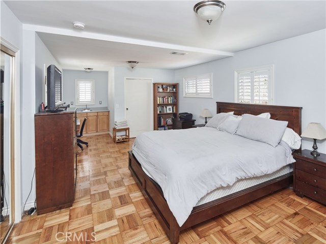 2918 Gibson Place, Redondo Beach, California 90278, 3 Bedrooms Bedrooms, ,2 BathroomsBathrooms,Residential,Sold,Gibson,SB20112934