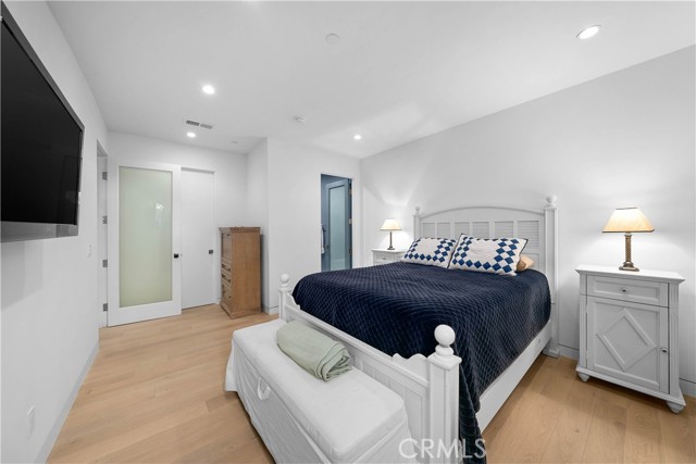 733 12th Street, Manhattan Beach, California 90266, 5 Bedrooms Bedrooms, ,6 BathroomsBathrooms,Residential,Sold,12th,SB21089898