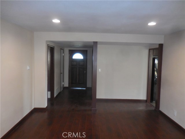 3 Bed Home for Sale in Los Angeles, California