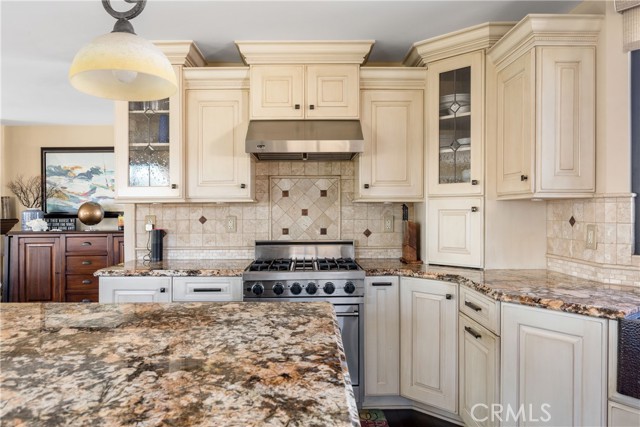 437 27th Street, Manhattan Beach, California 90266, 4 Bedrooms Bedrooms, ,3 BathroomsBathrooms,Residential,Sold,27th,SB21036239