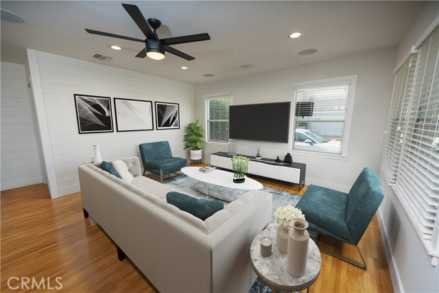 1829 Oak Avenue, Manhattan Beach, California 90266, 3 Bedrooms Bedrooms, ,2 BathroomsBathrooms,Residential,Sold,Oak,SB21146296