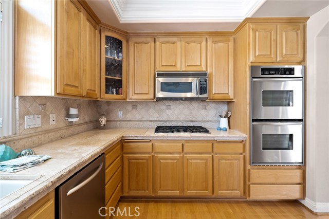 2418 Grant Avenue, Redondo Beach, California 90278, 4 Bedrooms Bedrooms, ,2 BathroomsBathrooms,Residential,Sold,Grant,SB20162259