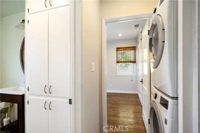 1605 Harkness, Manhattan Beach, California 90266, 3 Bedrooms Bedrooms, ,1 BathroomBathrooms,Residential,Sold,Harkness,SB21055276