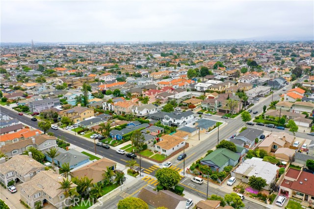 2200 Robinson Street, Redondo Beach, California 90278, 3 Bedrooms Bedrooms, ,2 BathroomsBathrooms,Residential,Sold,Robinson,PW21102931