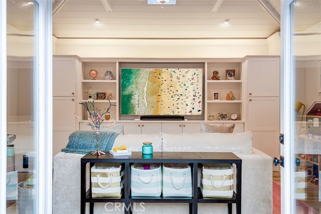 1601 Wendy Way, Manhattan Beach, California 90266, 3 Bedrooms Bedrooms, ,2 BathroomsBathrooms,Residential,Sold,Wendy,SB20050388