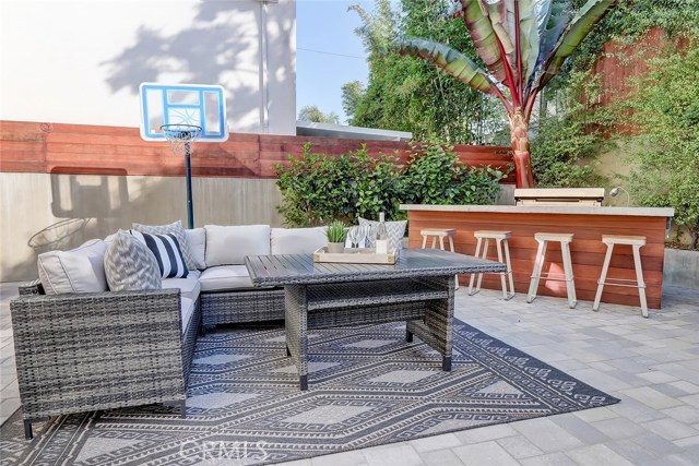 1117 Goodman Avenue, Redondo Beach, California 90278, 3 Bedrooms Bedrooms, ,2 BathroomsBathrooms,Residential,Sold,Goodman,SB20118226