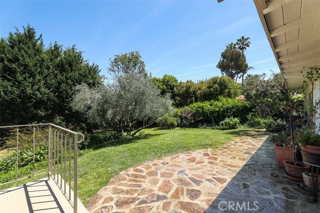 2445 Via Sonoma, Palos Verdes Estates, California 90274, 4 Bedrooms Bedrooms, ,3 BathroomsBathrooms,Residential,Sold,Via Sonoma,SB18096288