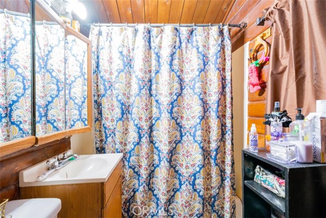 Indiana, 90723, ,Commercial,For Sale,Indiana,DW20161656