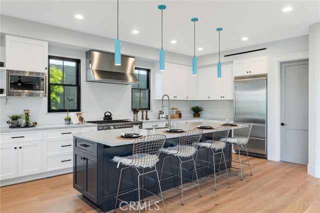 1400 Manzanita Lane, Manhattan Beach, California 90266, 5 Bedrooms Bedrooms, ,2 BathroomsBathrooms,Residential,Sold,Manzanita Lane,SB21134329