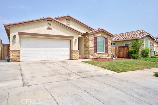 Detail Gallery Image 1 of 1 For 2372 N Fallbrook Dr, Los Banos,  CA 93635 - 3 Beds | 2 Baths