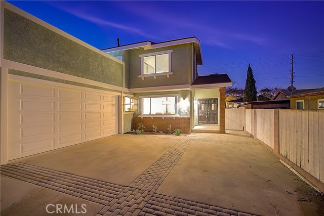 2215 Huntington Lane, Redondo Beach, California 90278, 3 Bedrooms Bedrooms, ,2 BathroomsBathrooms,Residential,Sold,Huntington,PW21010737
