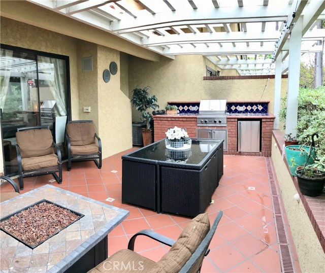 21 Coronado Court, Manhattan Beach, California 90266, 2 Bedrooms Bedrooms, ,2 BathroomsBathrooms,Residential,Sold,Coronado,SB18126116