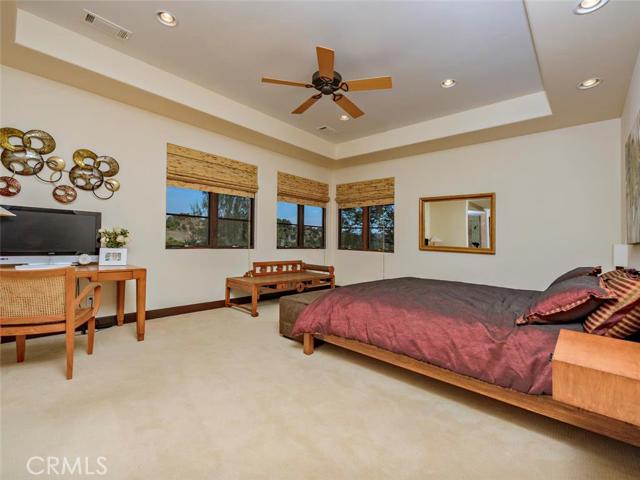 23795 SERRENO ,Temecula,CA 92590, USA