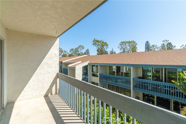 800 Camino Real, Redondo Beach, California 90277, 2 Bedrooms Bedrooms, ,2 BathroomsBathrooms,Residential,Sold,Camino Real,SB20200245