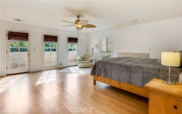 2308 Huntington Lane, Redondo Beach, California 90278, 4 Bedrooms Bedrooms, ,3 BathroomsBathrooms,Residential,Sold,Huntington,SB18274106