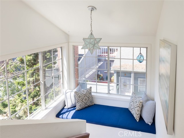 1917 Nelson Avenue, Redondo Beach, California 90278, 3 Bedrooms Bedrooms, ,3 BathroomsBathrooms,Residential,Sold,Nelson,WS21087419