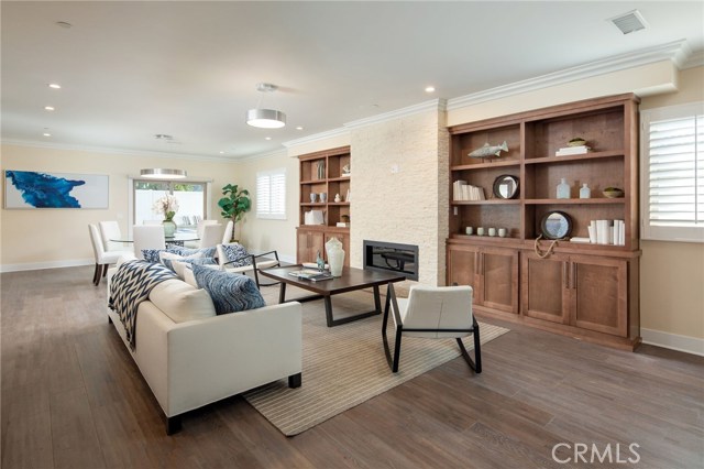 3208 Pacific Avenue, Manhattan Beach, California 90266, 4 Bedrooms Bedrooms, ,3 BathroomsBathrooms,Residential,Sold,Pacific,SB18253050