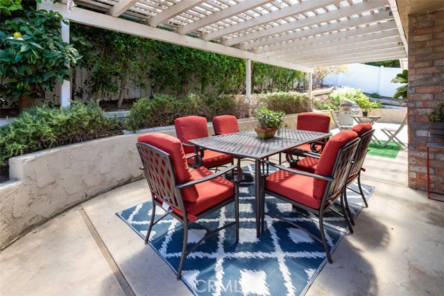 1808 Peninsula Verde Drive, Rancho Palos Verdes, California 90275, 3 Bedrooms Bedrooms, ,2 BathroomsBathrooms,Residential,Sold,Peninsula Verde,SB20131254