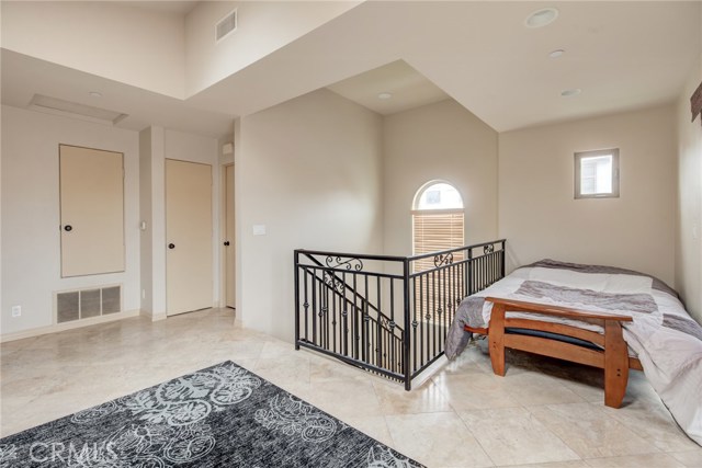 1011 Garnet Street, Redondo Beach, California 90277, 4 Bedrooms Bedrooms, ,4 BathroomsBathrooms,Residential,Sold,Garnet,SB20070806