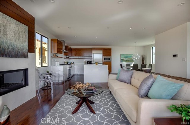 438 Hermosa Avenue, Hermosa Beach, California 90254, 4 Bedrooms Bedrooms, ,3 BathroomsBathrooms,Residential,Sold,Hermosa,PV18010706
