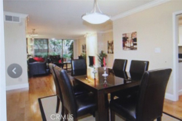 2 Bed Home for Sale in Los Angeles, California