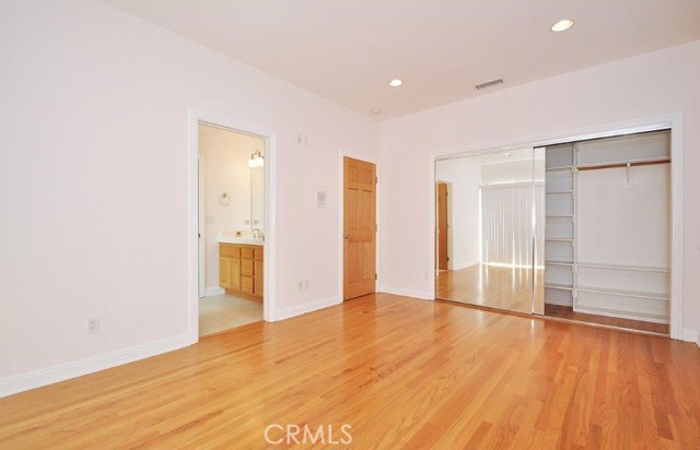 521 Irena Avenue, Redondo Beach, California 90277, 5 Bedrooms Bedrooms, ,3 BathroomsBathrooms,Residential,Sold,Irena,SB19053298